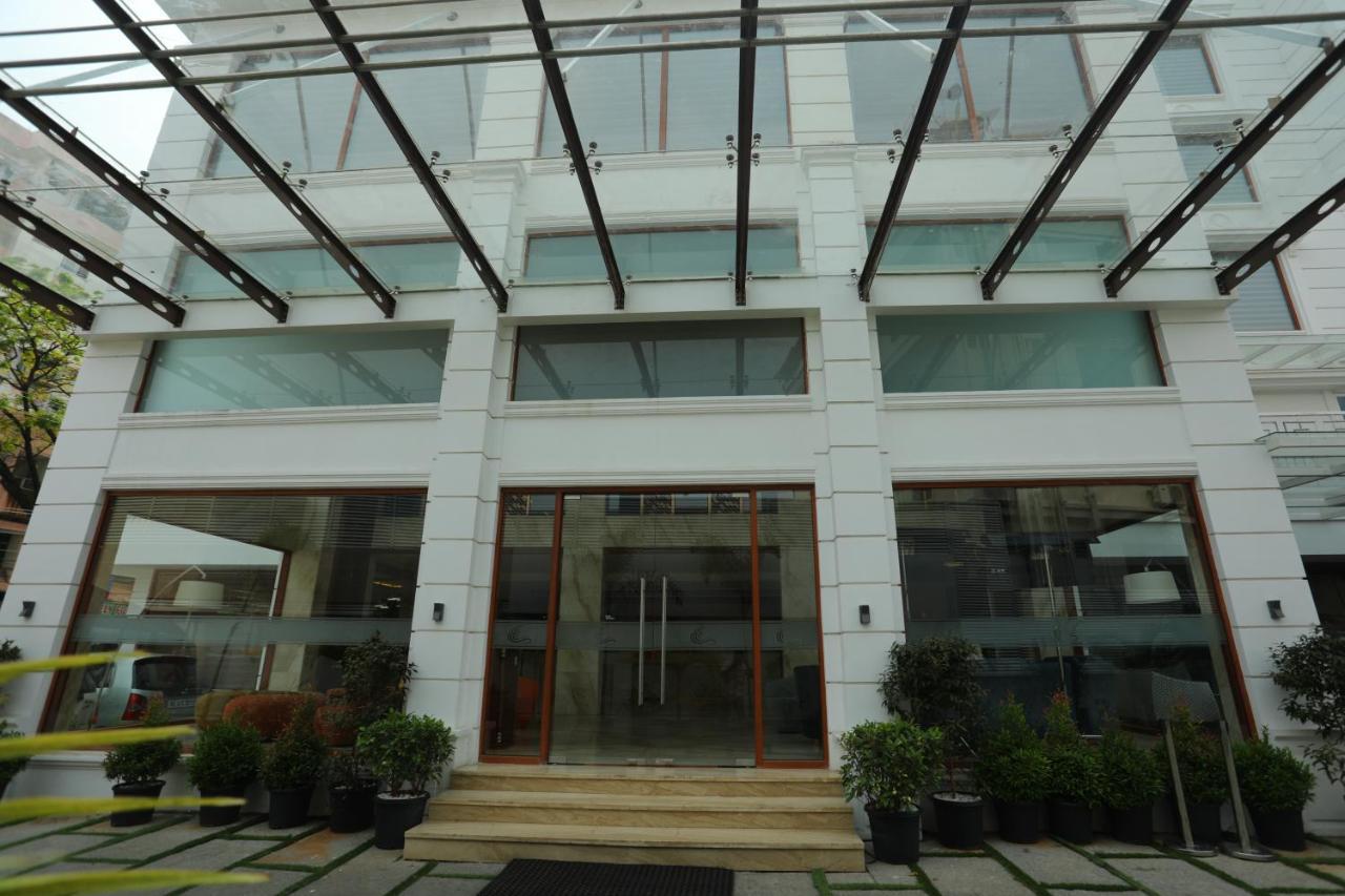 Coral Isle Hotel Kochi Exterior photo